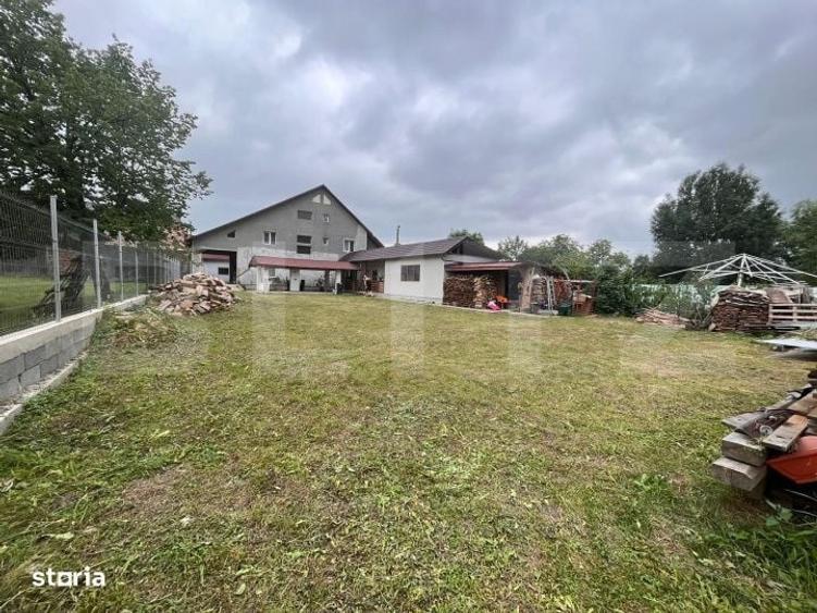 Casă cu 4 camere cu Teren 3940 Mp în Șieu