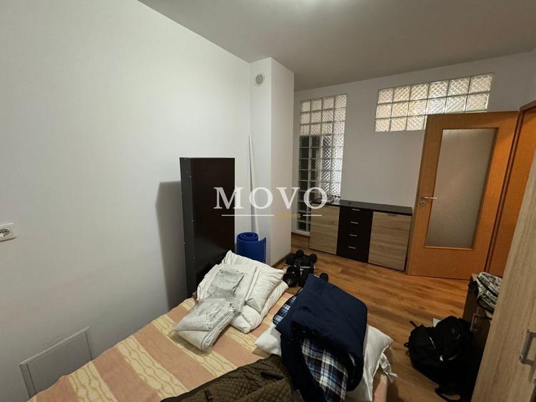 Apartament cu 2 camere semidecomandat, mobilat în Soarelui