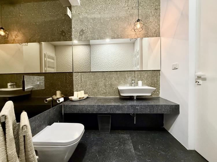 Apartament cu 2 camere semidecomandat, mobilat în Floreasca