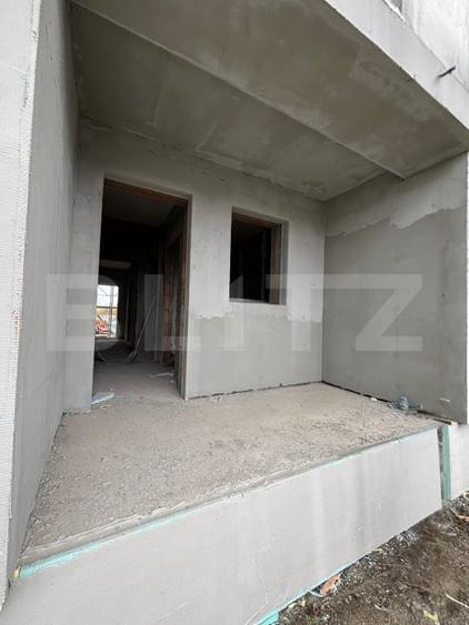 Casă cu 4 camere cu Canalizare în Bartolomeu
