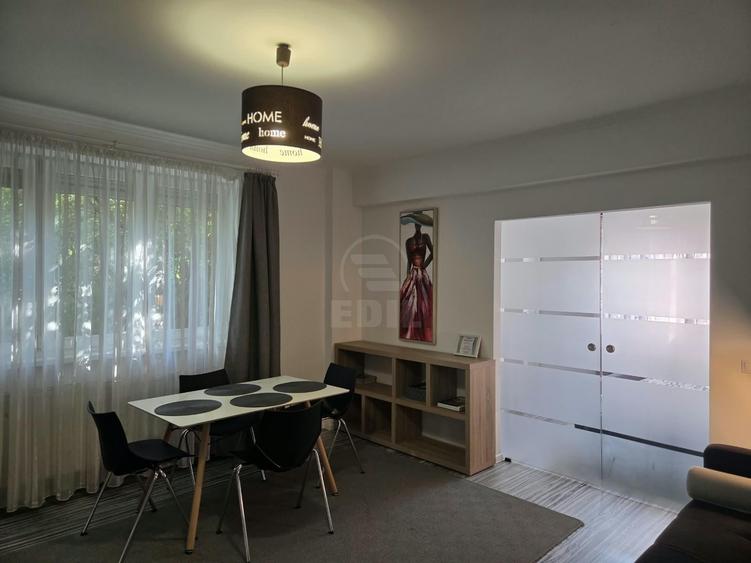 Apartament cu 2 camere semidecomandat în Plopilor