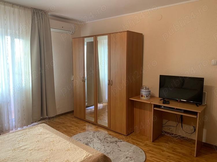 Garsonieră decomandată în Vitan