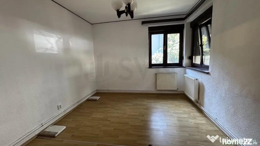 Casă cu 5 camere cu Teren 363 Mp în Agronomie