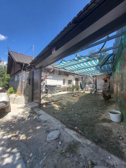 Casă cu 4 camere în Exterior Vest