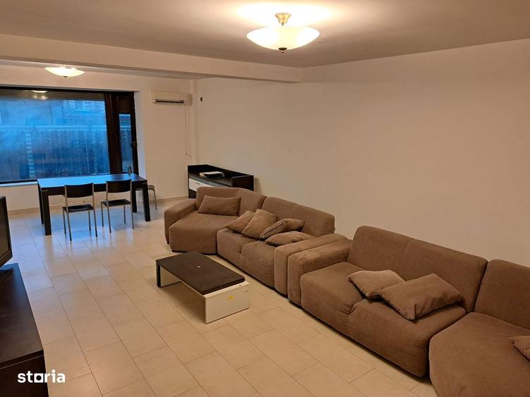 Casă cu 5 camere cu Teren 416 Mp în Central