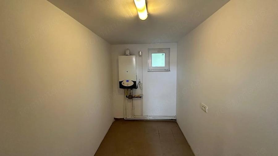 Casă cu 3 camere cu Teren 1397 Mp în Ștefănești
