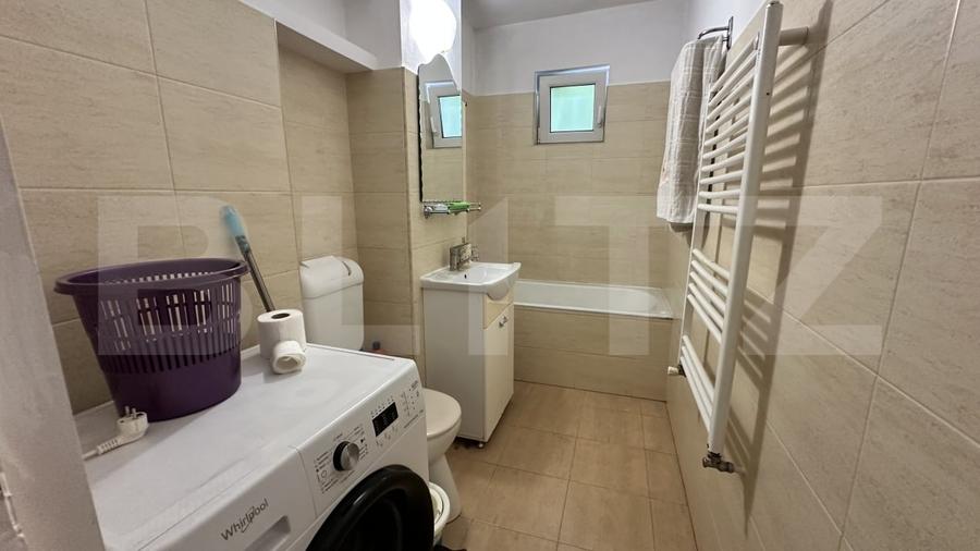 Apartament cu 3 camere decomandat, mobilat în Progresul