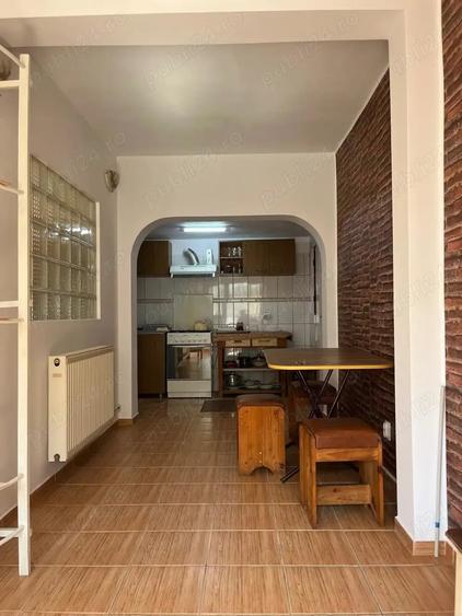 Teren de 840 mp, în Central