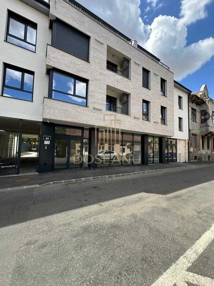 Spațiu comercial, de 125 mp, în Central