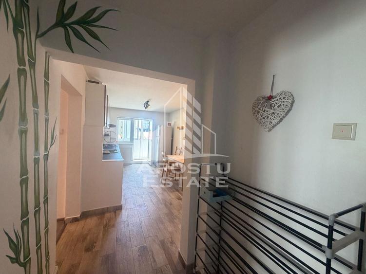 Apartament cu 3 camere decomandat în Aradului