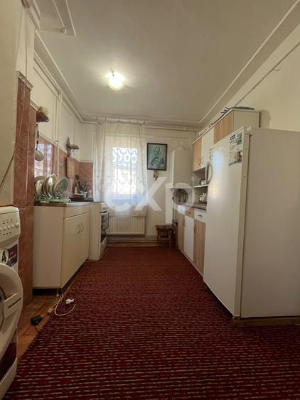 Vanzare 2 camere central etaj 3 mobilat+utilat Gaesti - 6