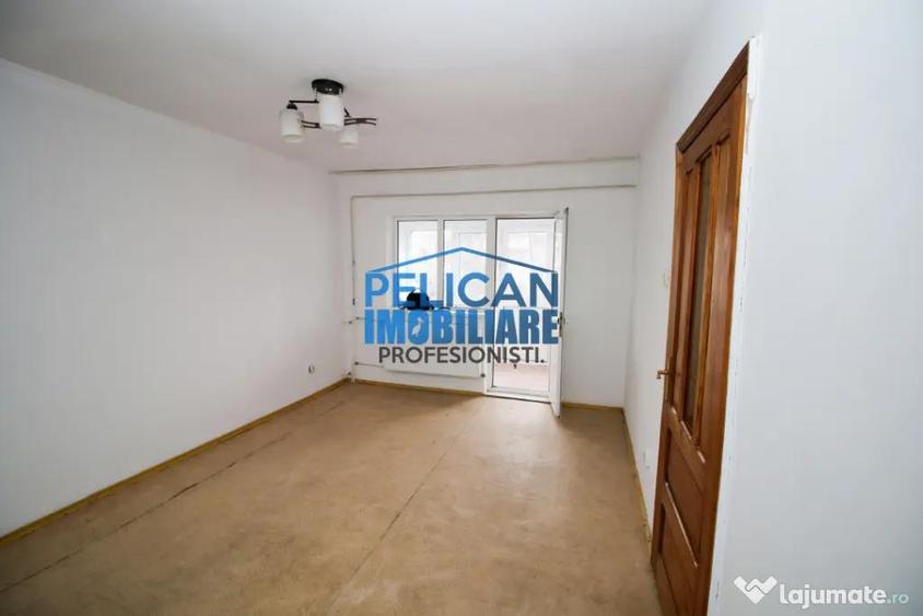 Apartament cu 2 camere decomandat în Piața Nouă