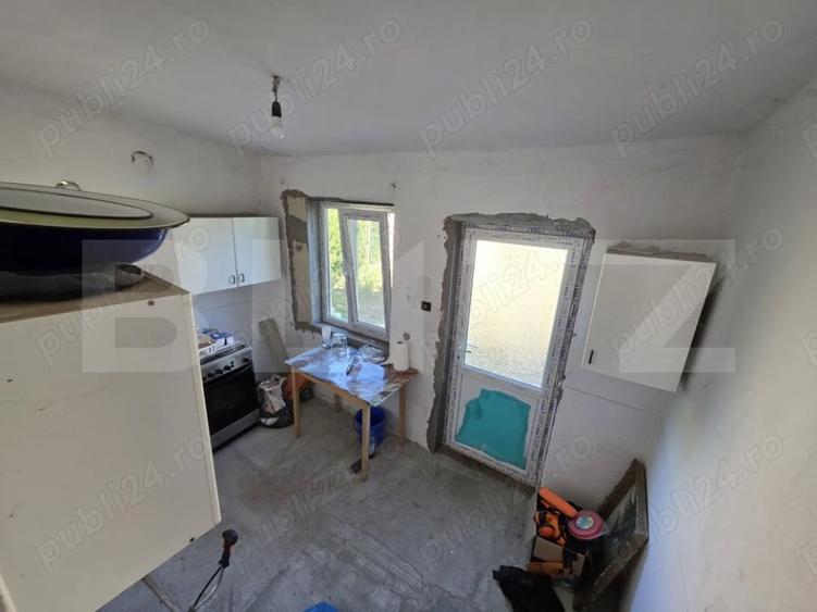 Casă individuală cu 3 camere cu Teren 1820 Mp în Găești
