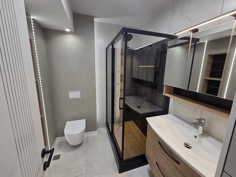Apartament cu 2 camere semidecomandat, mobilat în Dâmbul Rotund