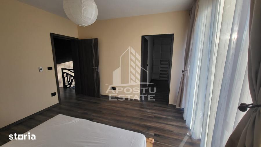 Casă cu 4 camere cu Teren 300 Mp în Dumbrăvița
