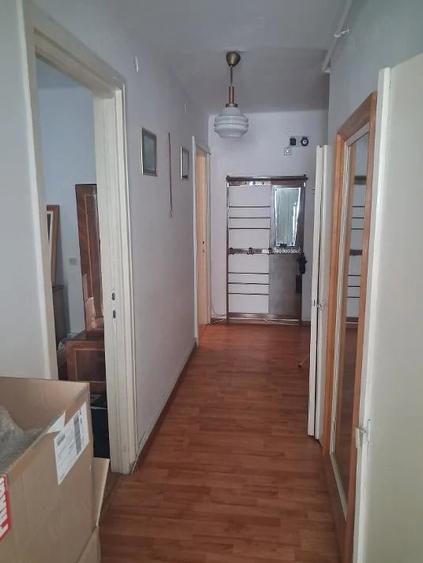 Apartament cu 3 camere decomandat în Ultracentral