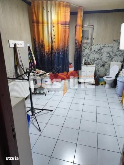 Casă cu 3 camere cu Teren 700 Mp în Păulești