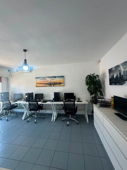 Birou, de 68 mp, în Dacia