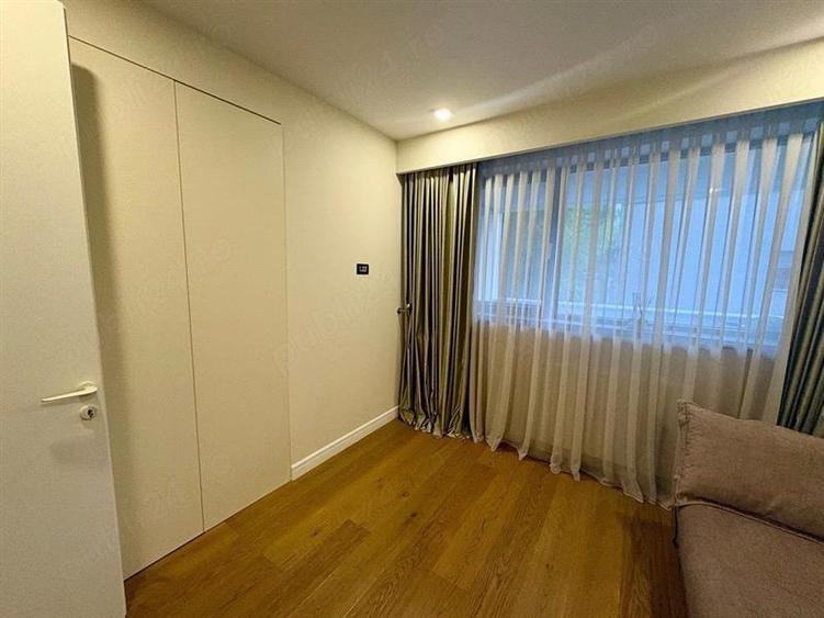 Apartament cu 4 camere decomandat, mobilat în Herăstrău