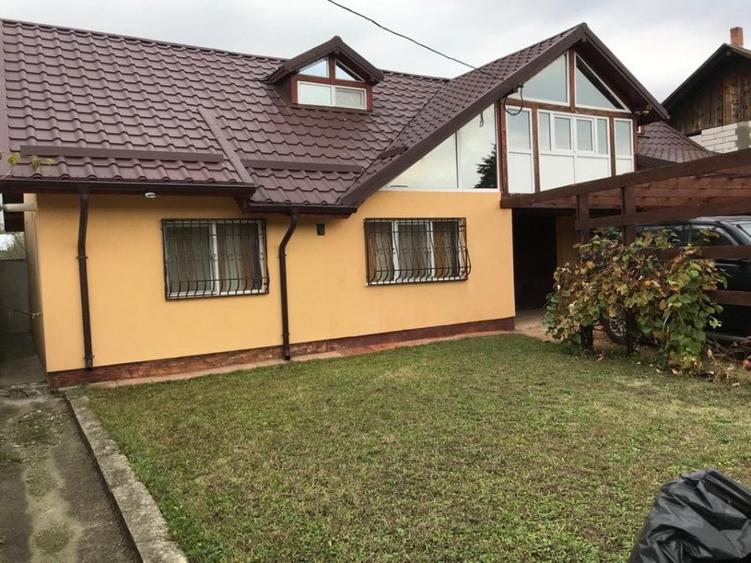 Casă individuală cu 5 camere cu Garaj în Vlădeni