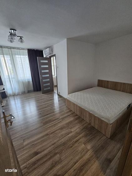 Garsonieră semidecomandată în Păcii