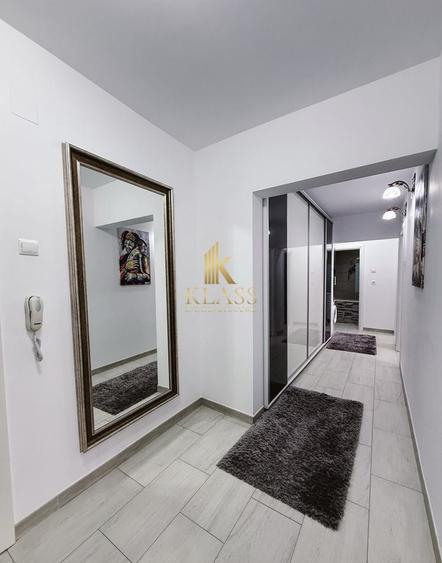 Apartament cu 3 camere decomandat, mobilat în Gorjului