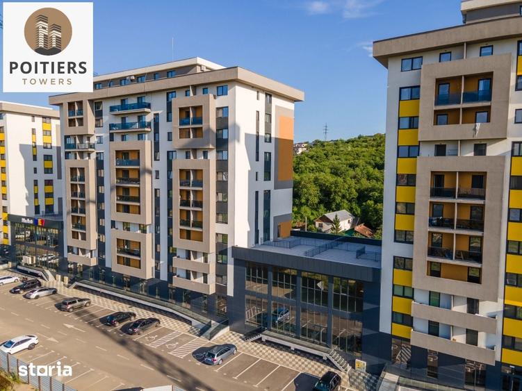 Spațiu comercial, de 825 mp, în Central