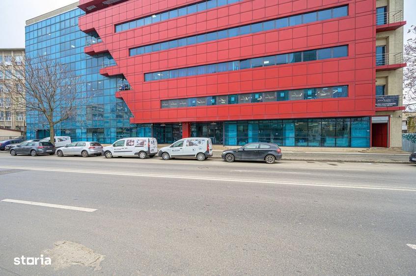 Spațiu comercial, de 250 mp, în Baicului