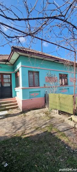 Casă cu 3 camere în Gura Văii