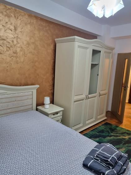 Apartament cu 2 camere decomandat în UTA