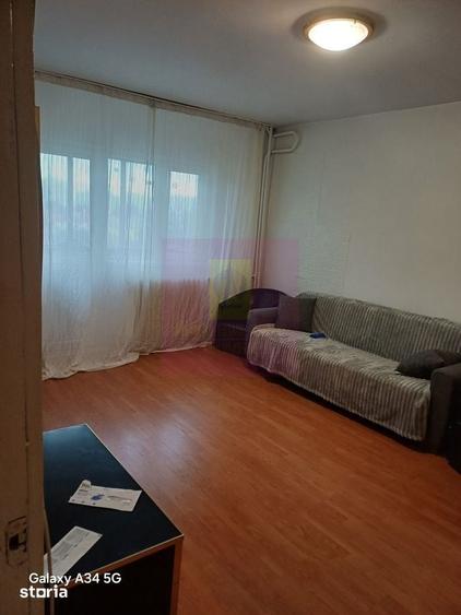 Apartament cu 2 camere semidecomandat în Militari