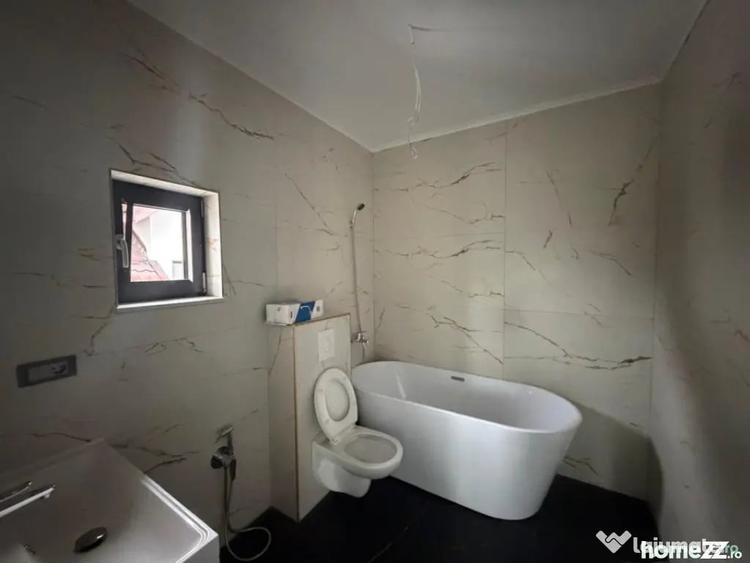 Casă cu 3 camere cu Teren 370 Mp în Central