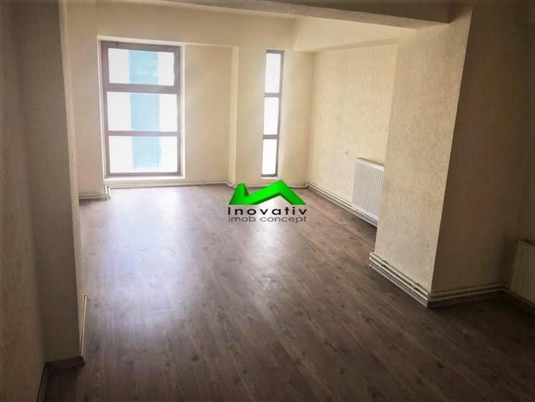 Spațiu comercial, de 24 mp, în Turnișor