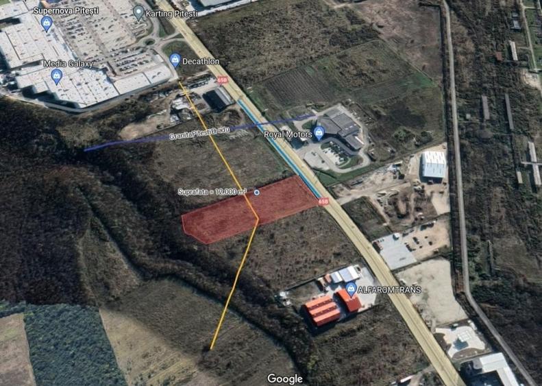 Teren Construcții intravilan de 12000 mp, în Est
