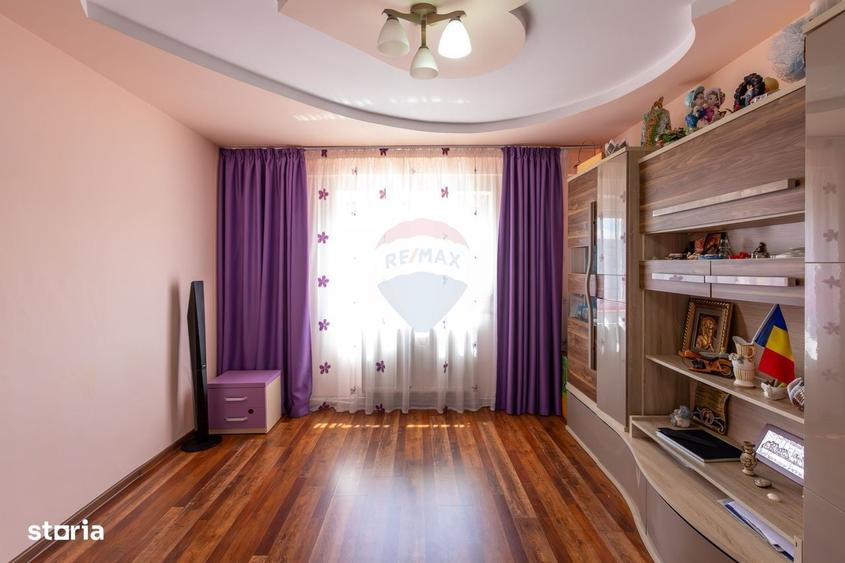 Apartament cu 4 camere în Nord