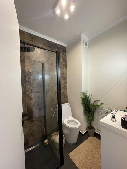 Pers.Fizica vand apartament cu 3 camere Zona Ira - 2