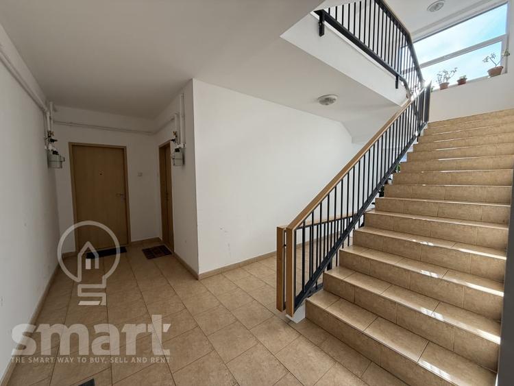 Apartament cu 2 camere semidecomandat, mobilat în Florești
