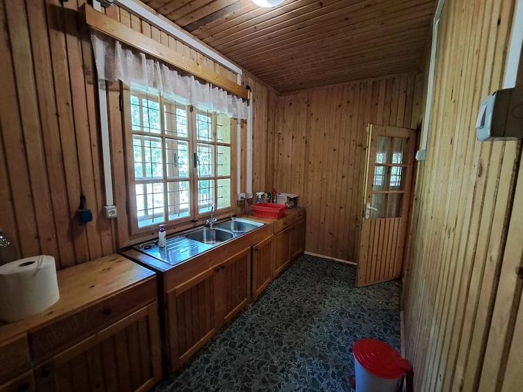 Casă cu 3 camere cu Teren 1490 Mp în Șugag