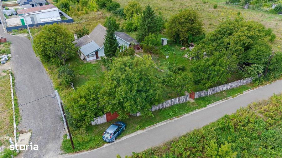 Casă cu 4 camere cu Teren 1484 Mp în Ciurea