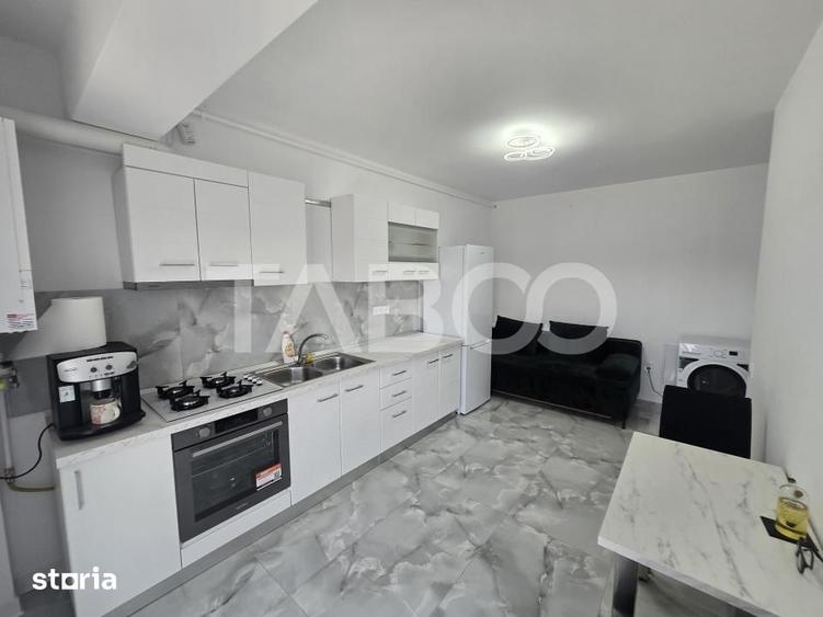 Apartament cu 2 camere decomandat, mobilat în Central
