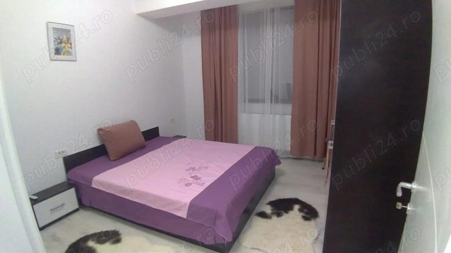 Apartament cu 3 camere semidecomandat, mobilat în Titan