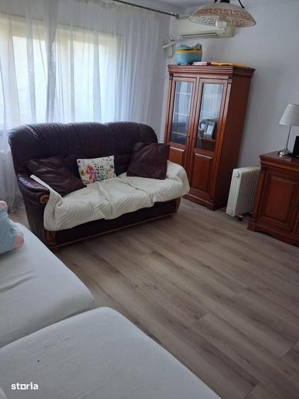 Apartament cu 3 camere decomandat în Brâncoveanu