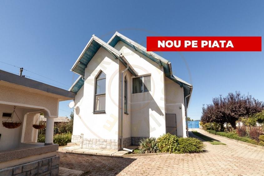 Casă individuală cu 6 camere cu Garaj în Dârmănești