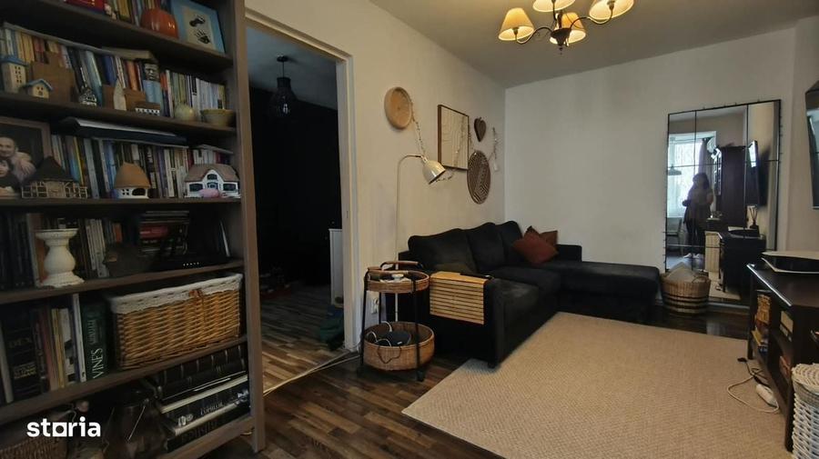 Apartament cu 3 camere în Dacia
