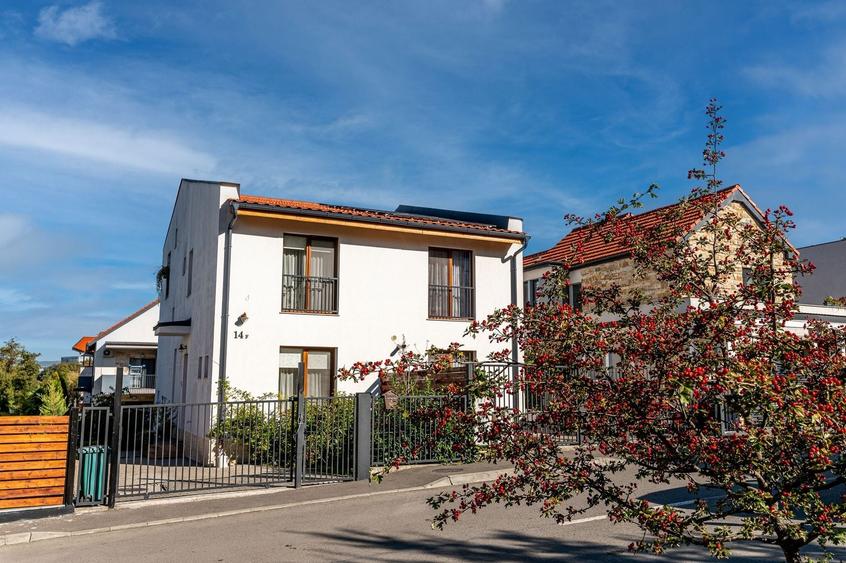 Duplex cu 4 camere cu Canalizare în Mănăștur