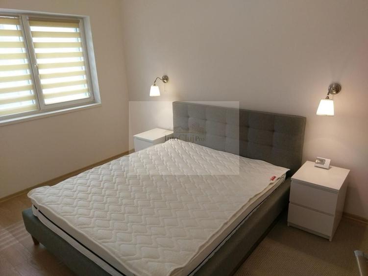Apartament cu 2 camere semidecomandat, mobilat în Mănăștur