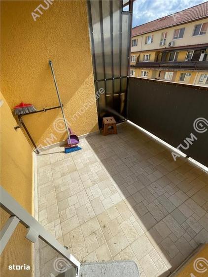 Apartament cu 3 camere decomandat în Sub Arini