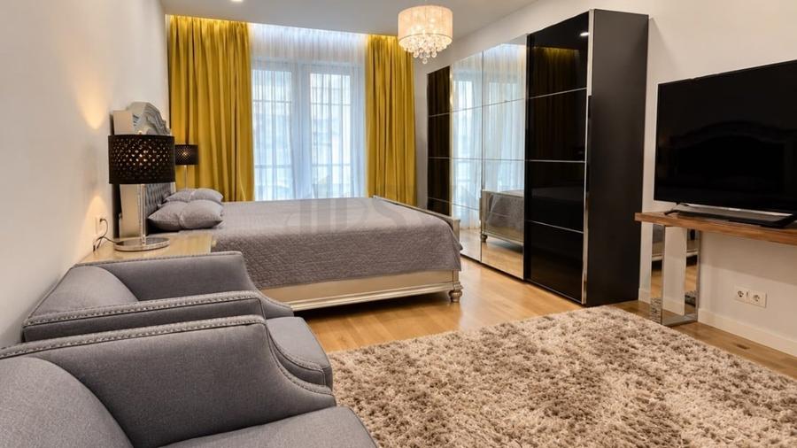 Apartament cu 3 camere decomandat, mobilat în Herăstrău