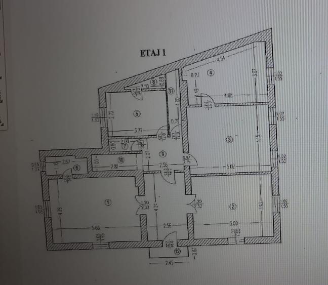 Casă individuală cu 9 camere cu Teren 655 Mp în Unirii