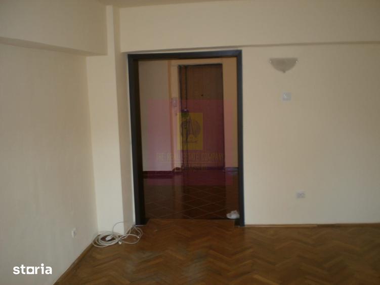 Apartament 3 camere pe bd Decebal - 6